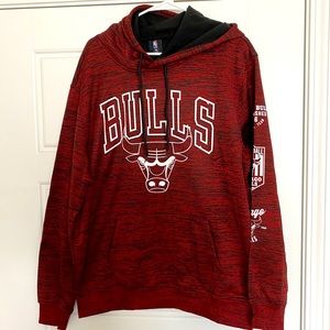NWT Mens Dark Red Chicago Bulls Hoodie